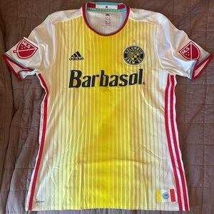 Columbus Crew adidas 2016 “City Flag” on field away jersey Large